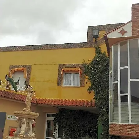 Pico Pico Hotel 2*